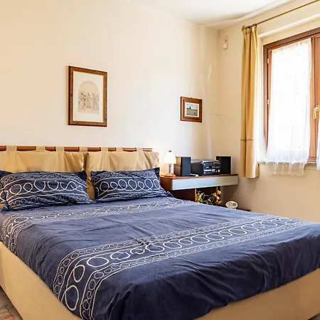 Guesthost - Seaview אלגהרו