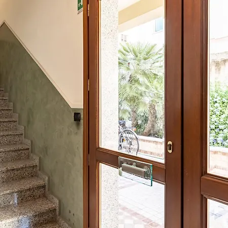 Guesthost - Seaview 아파트 *